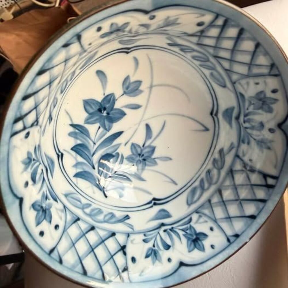Vintage Chinese Ceramic Bowl and Figurine Set